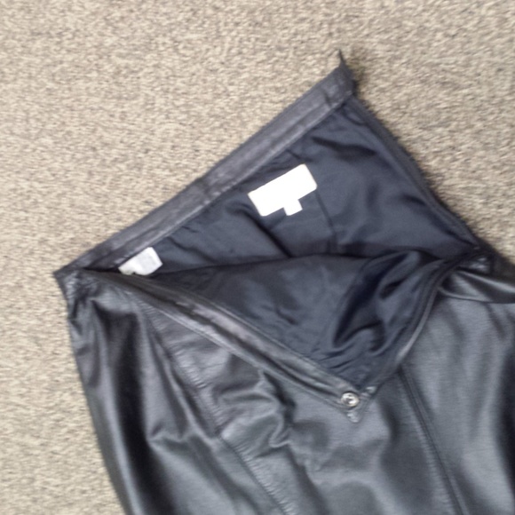 Vintage Leather Pencil Skirt - Picture 4 of 5